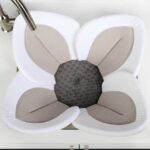 Newborn-Baby-Bath-Pad-Bathtub-Safety-Petal-Pads-Mat-Baby-Things-Plush-Sponge-Shower-Products-Bathing-3